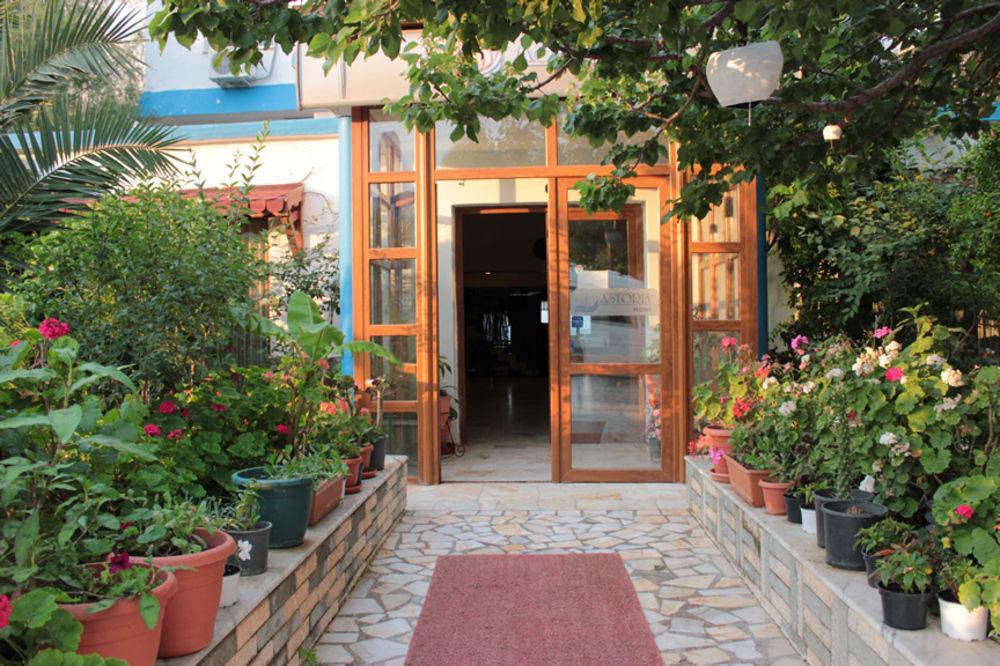 Karaburun Hotel