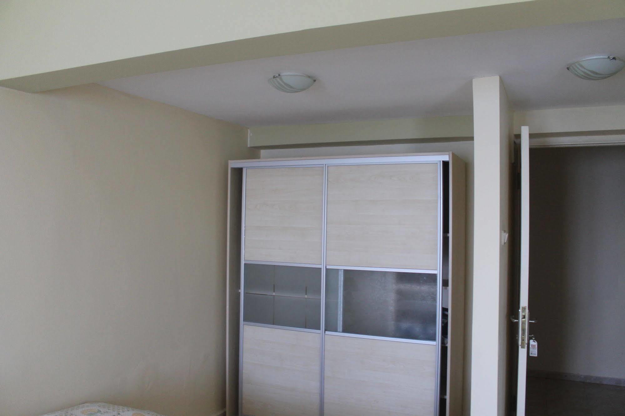 Hotel Karaburun 3*
