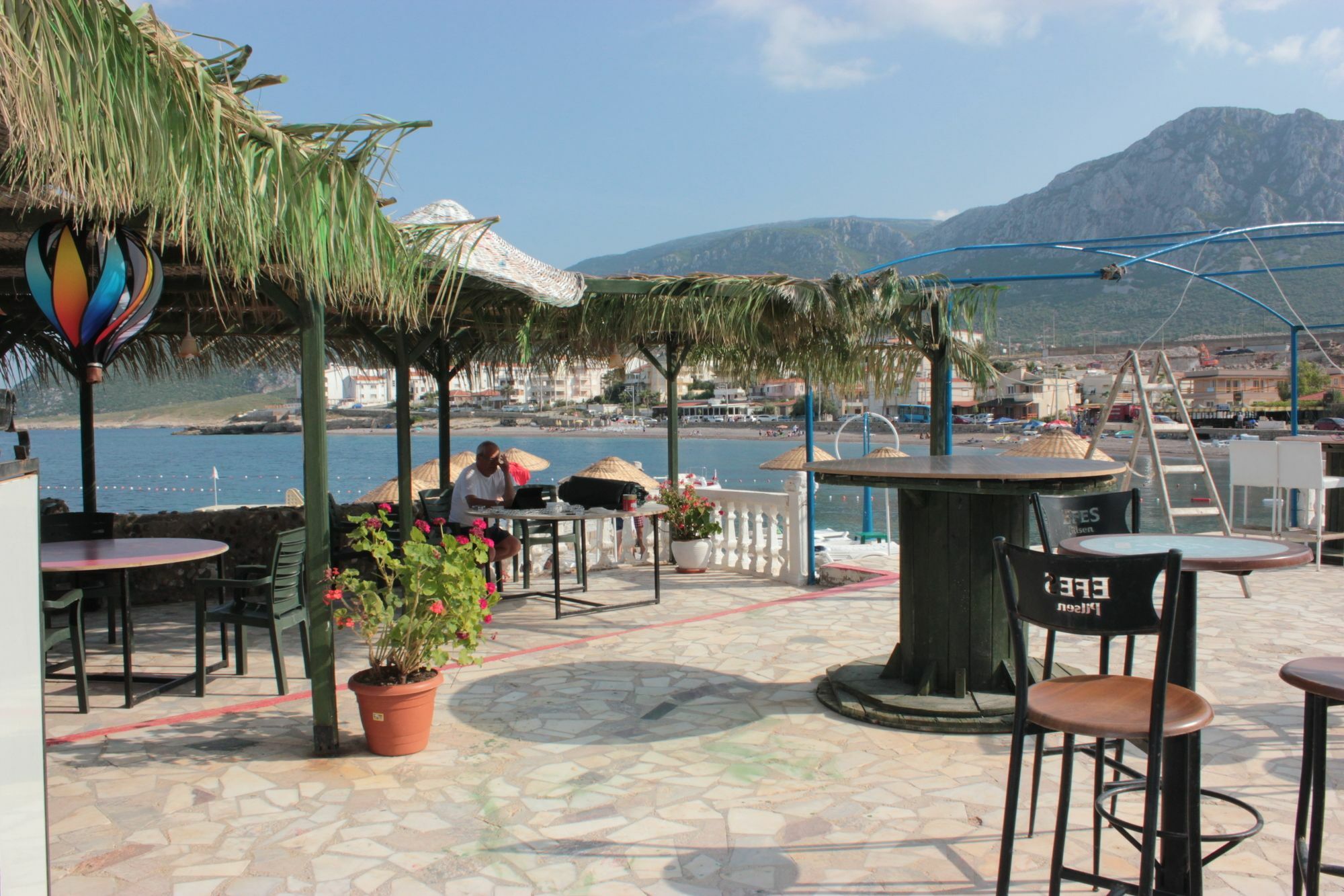 Karaburun Hotel